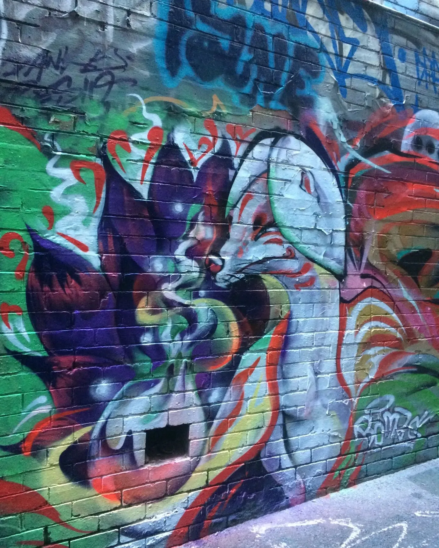 オーストラリアでラクガキしまくっていた頃に描いたキャラクター...