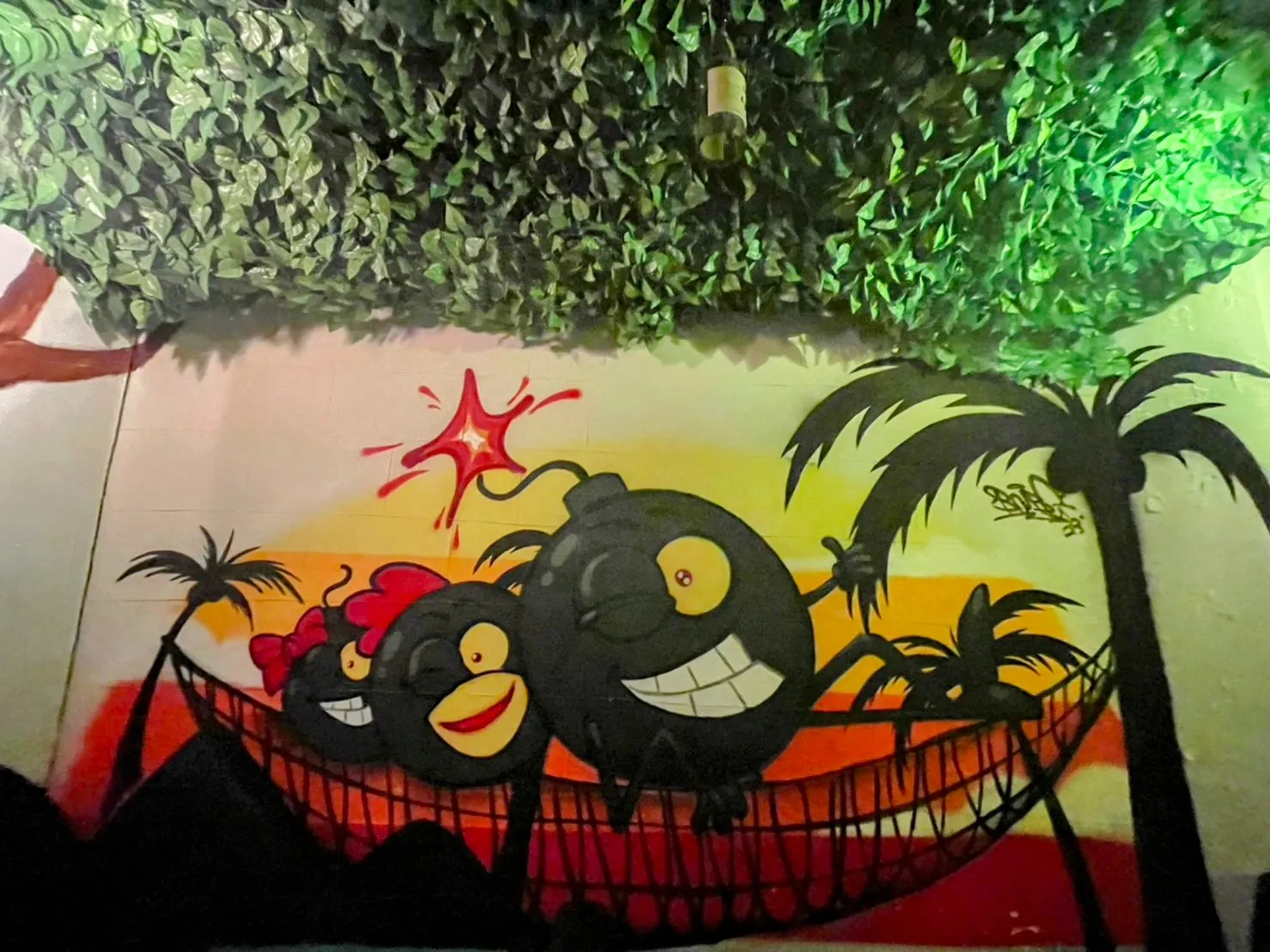 前の店の記憶が、新しい入口になる壁|大阪府