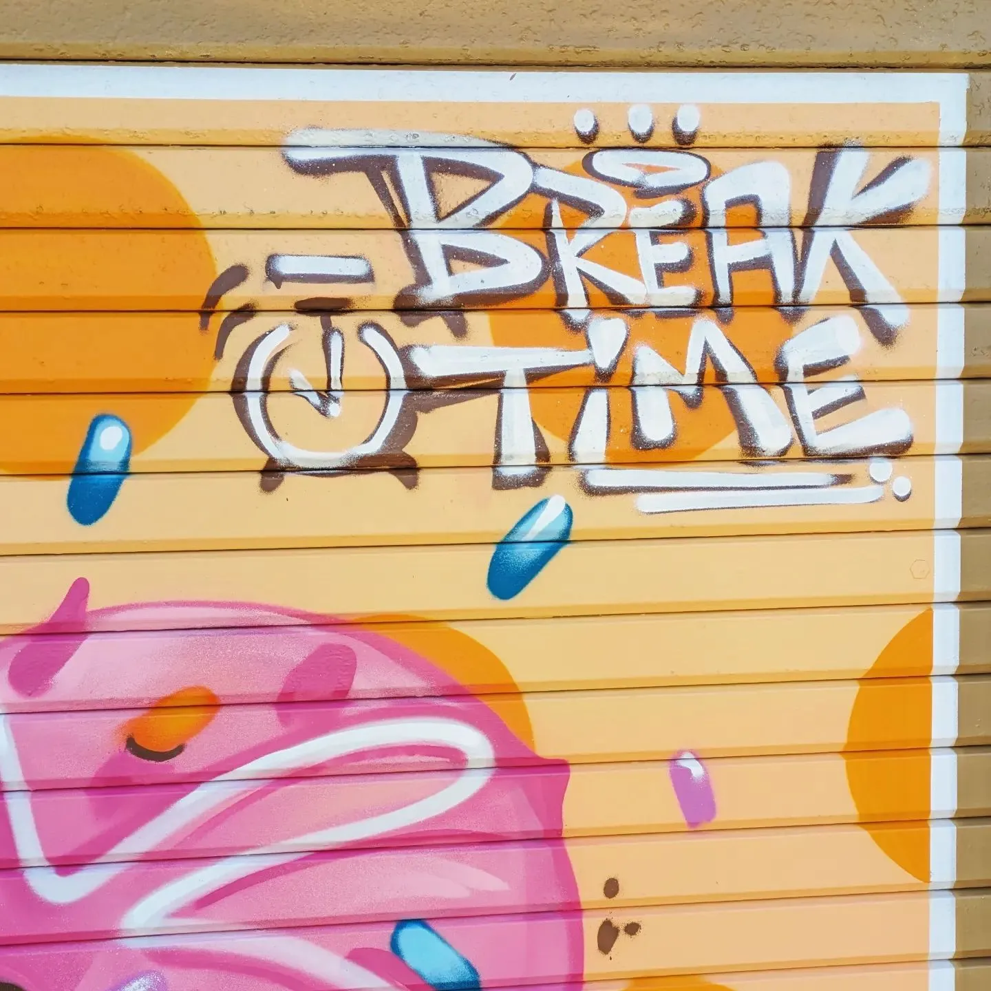 シャッターアートを制作しました【事例紹介】