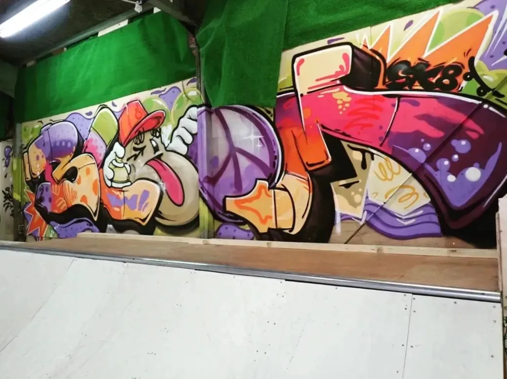 BOMBGWORLD 壁画案件募集中!☝️