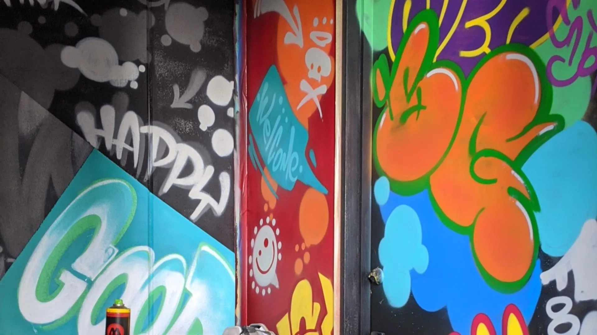 扉をくぐった瞬間、空気が切り替わるホテルエントランス|東京都