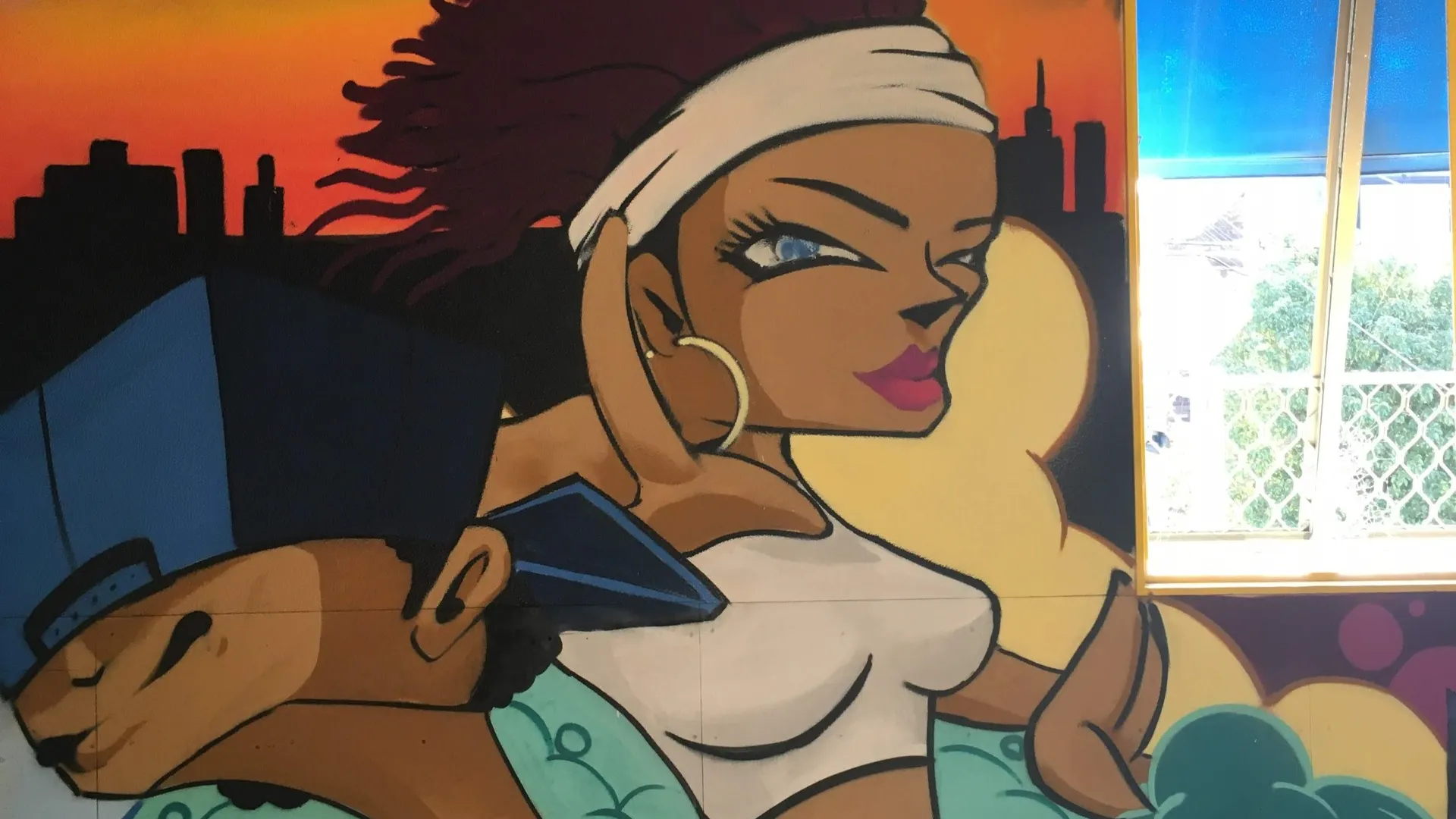 踊る前に、気持ちが上がる壁|兵庫県