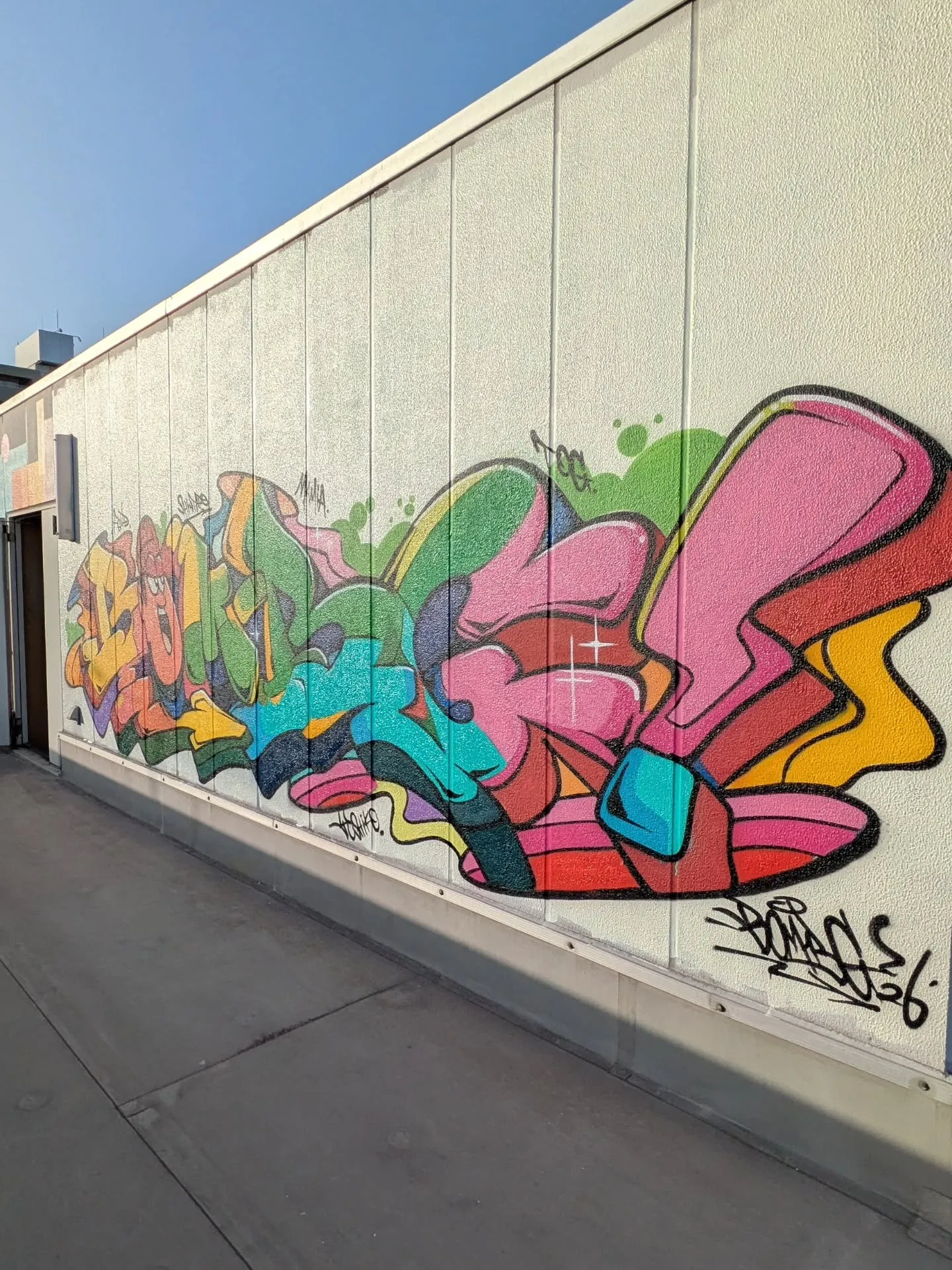 姫路の中心！屋上でグラフィティ体験